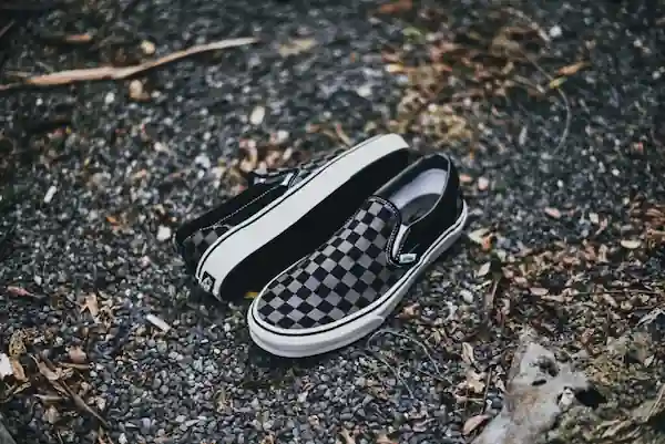 slip-on-sneakers-in-2023