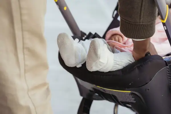 when-to-buy-a-stroller-and-carseat-for-a-newborn