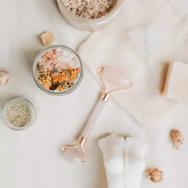facial-roller-mothersday-gifts-ideas