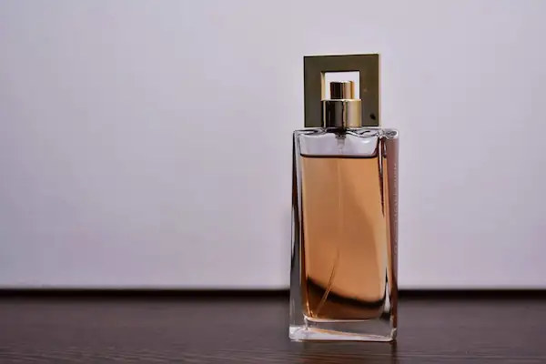 mothers-day-perfume-gifts