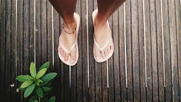 savings-on-rainbow-sandals