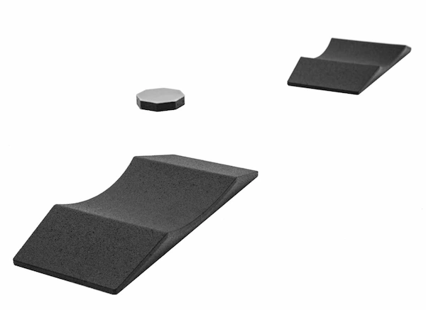 black-widow-flatstoppers-motorcycle-storage-ramps