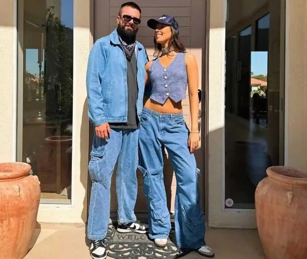wide-leg-jeans-for-comfort-and-style