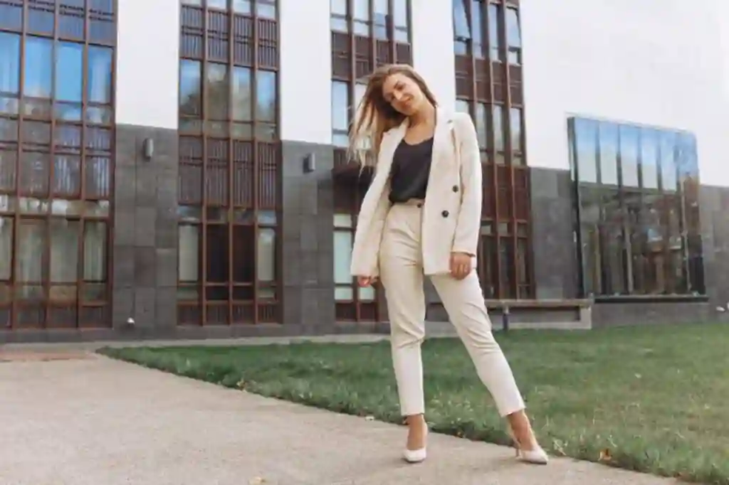 the-shift-from-low-rise-to-higher-rise-pants