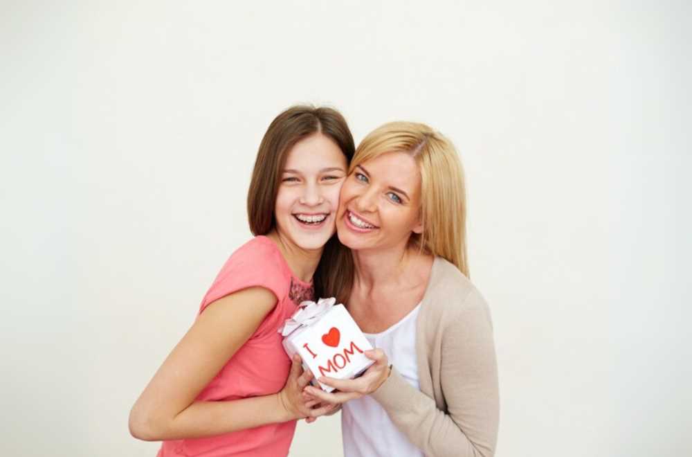 pro-tips-to-maximize-mothers-day-savings