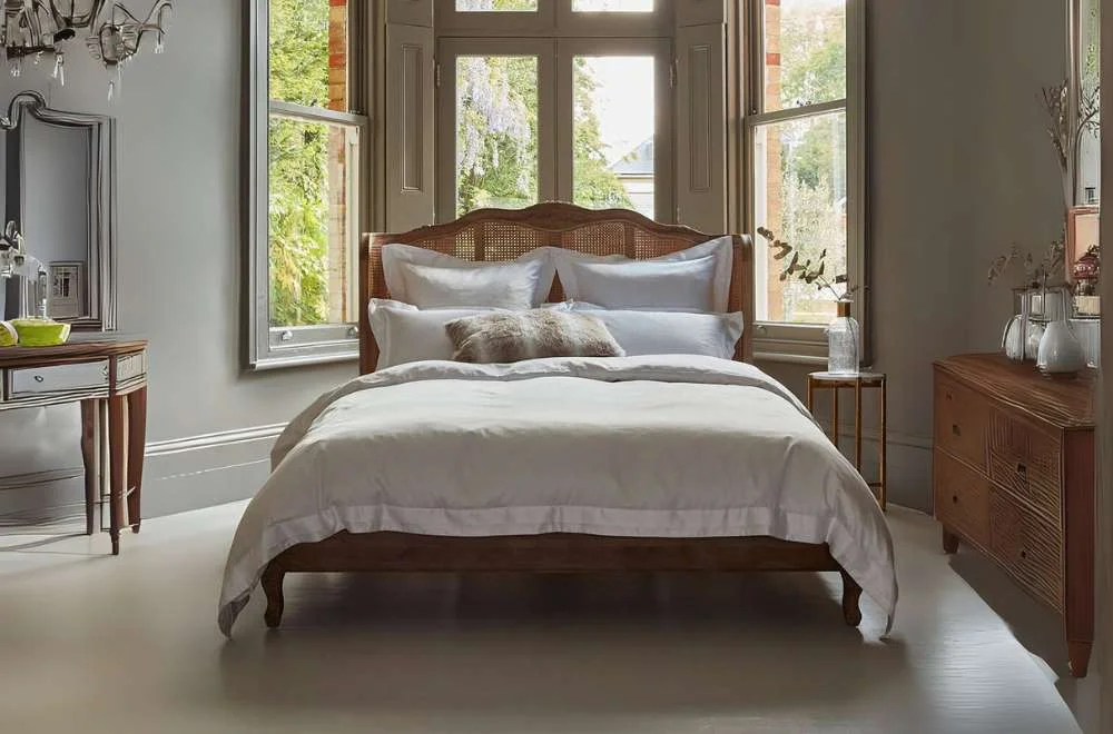 reason-1-handcrafted-bed-frames-that-redefine-luxury